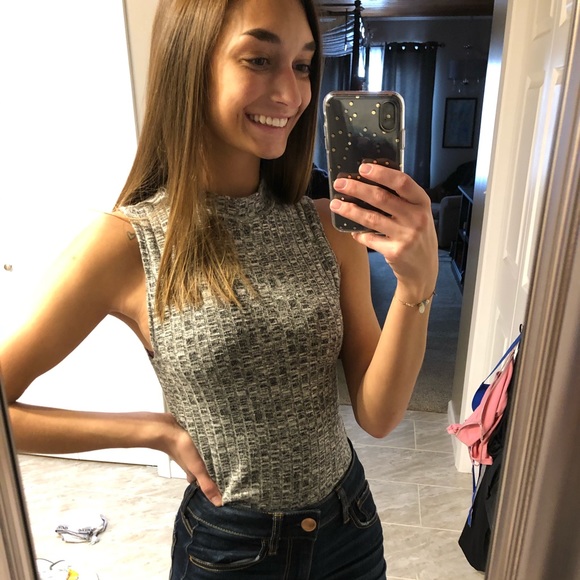 American Eagle High Neck Plush Tank Bundle - Picture 8 of 8